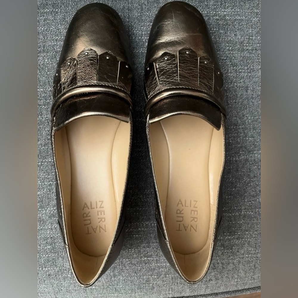 Naturalizer flats bronze color